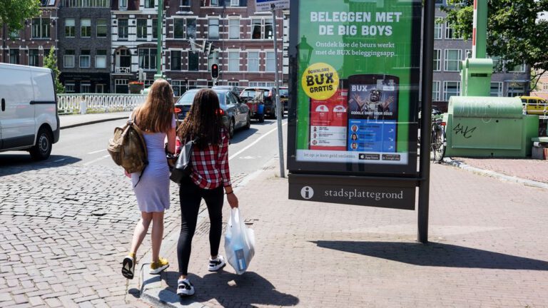 Miljoenenboete voor Bux voor klanten werven via finfluencers