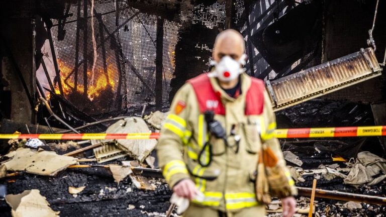 Drie mannen opgepakt voor stadsbrand Arnhem, politie gaat uit van brandstichting