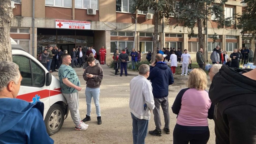 'Tientallen doden bij brand in nachtclub Noord-Macedonië'