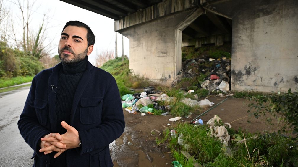 Hoe Italië drie miljoen inwoners al jaren tussen gedumpt afval laat leven