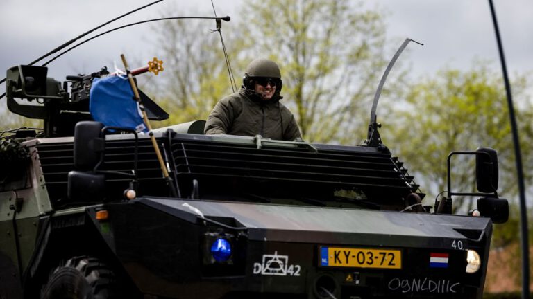 Leger oefent morgen met oversteken Rijn in Duitsland, 80 jaar na geallieerden