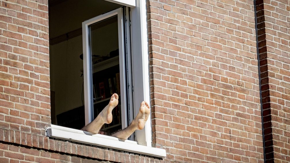 De zon laat zich weer zien, maar fris blijft het wel