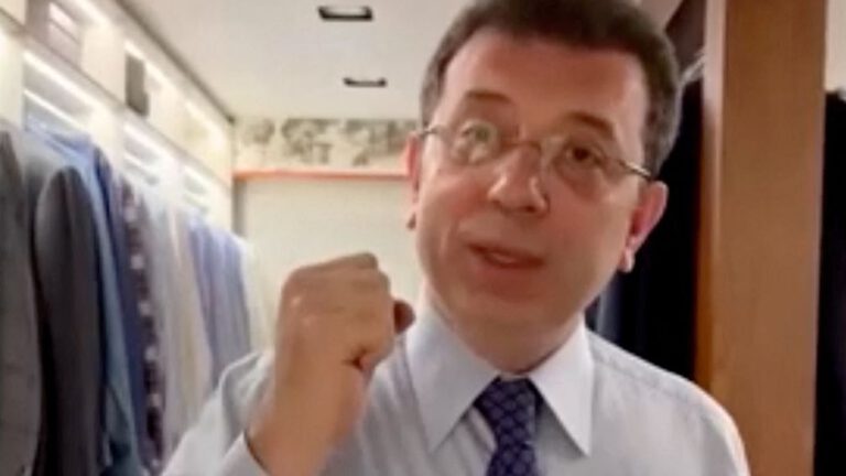 Burgemeester Imamoglu van Istanbul blijft vastzitten